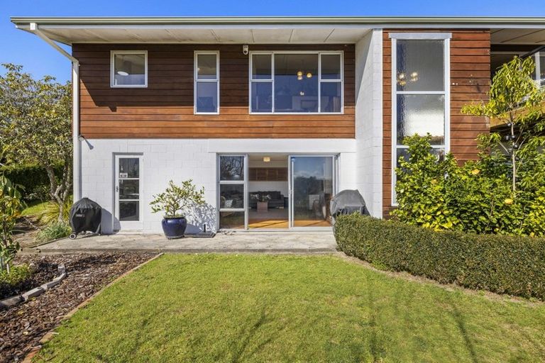 Photo of property in 11 Otumoetai Road, Judea, Tauranga, 3110