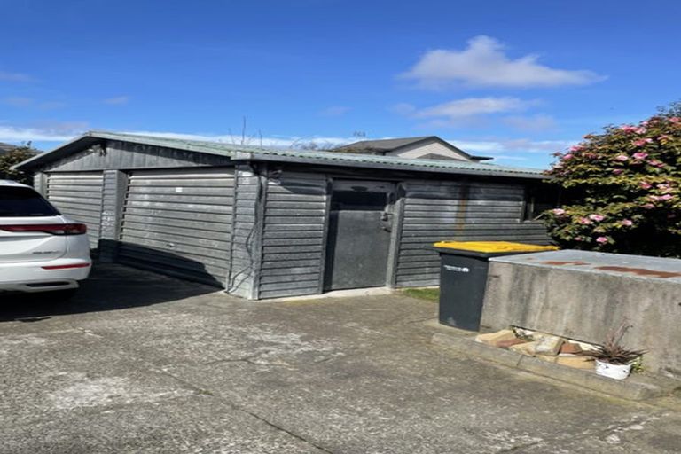 Photo of property in 111 Aorangi Road, Bryndwr, Christchurch, 8053