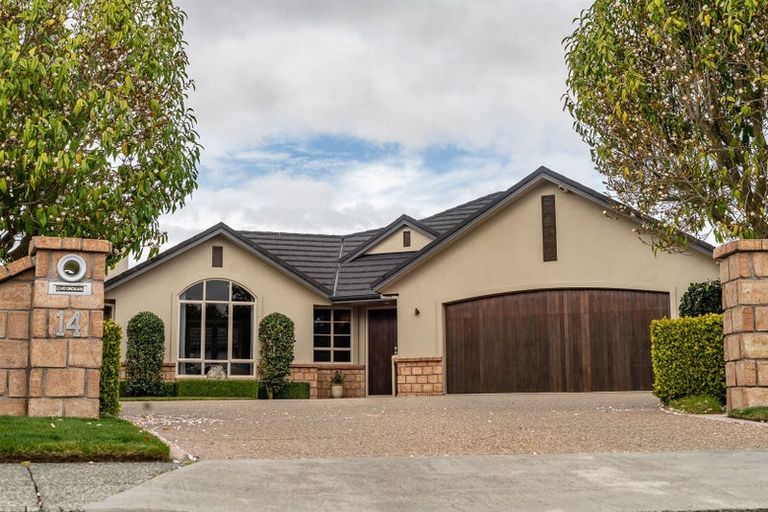 Photo of property in 14 The Peninsula, Huntington, Hamilton, 3210