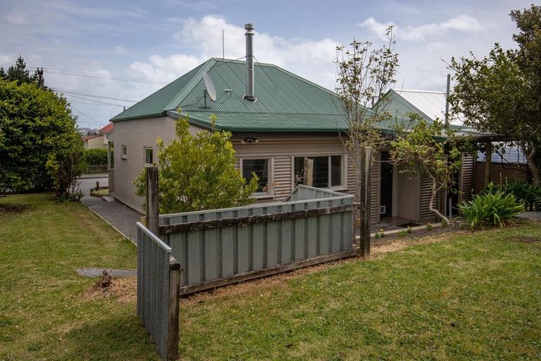 Photo of property in 171-173 Bright Street, Cobden, Greymouth, 7802