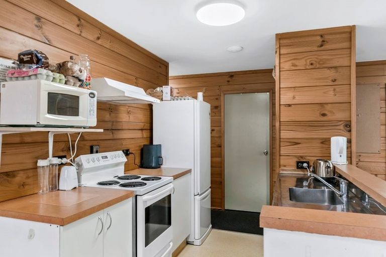 Photo of property in Drummond Street Flats, 28/19 Drummond Street, Mount Cook, Wellington, 6021