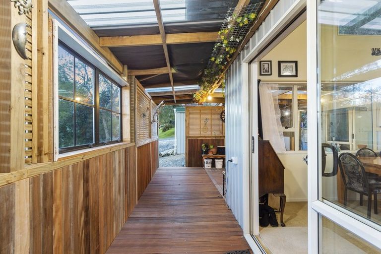 Photo of property in 28 Osprey Drive, Welcome Bay, Tauranga, 3112