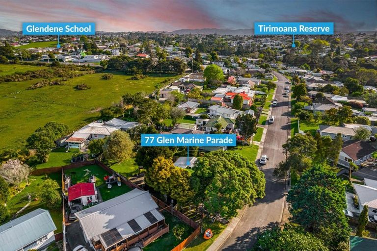 Photo of property in 77 Glen Marine Parade, Glendene, Auckland, 0602
