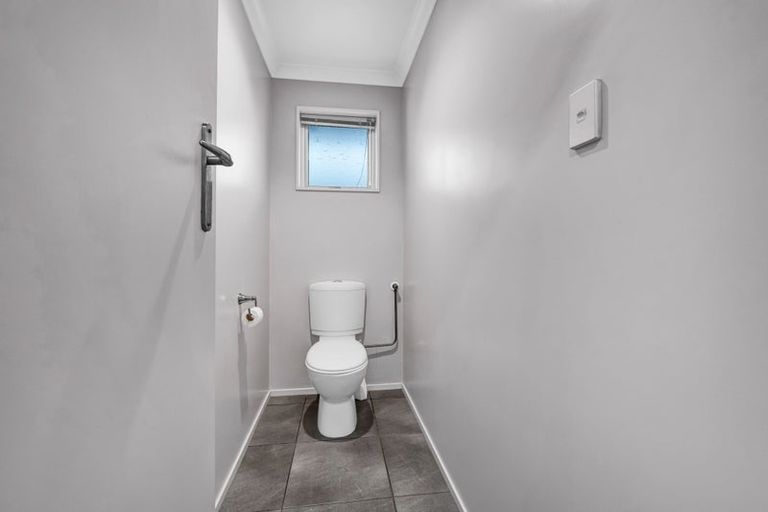 Photo of property in 29 Whakapaki Street, Urenui, 4375