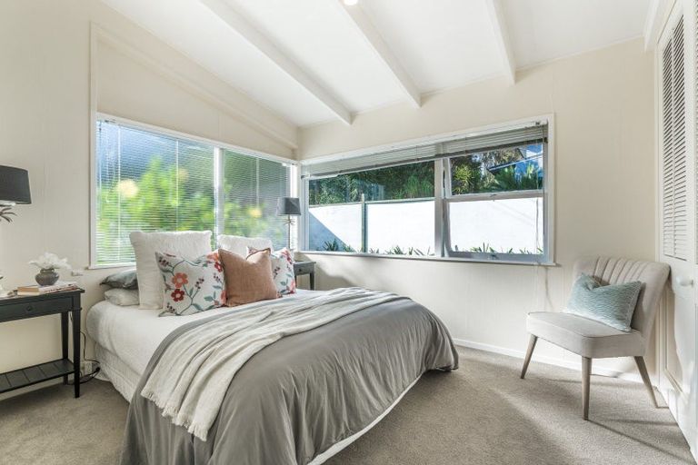 Photo of property in 20 Birkley Road, Bayswater, Auckland, 0622