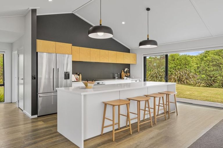 Photo of property in 55 Stewart Glen, Acacia Bay, Taupo, 3385