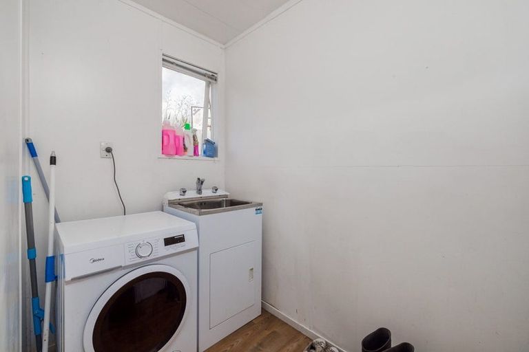 Photo of property in 20 Derrick Road, Kawakawa, 0210