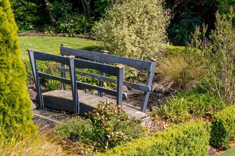 Photo of property in 39 Grey Street, Martinborough, 5711