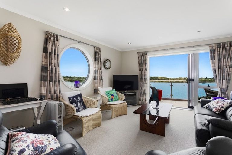 Photo of property in White Isle Apartments, 13/23 Quay Street, Whakatane, 3120