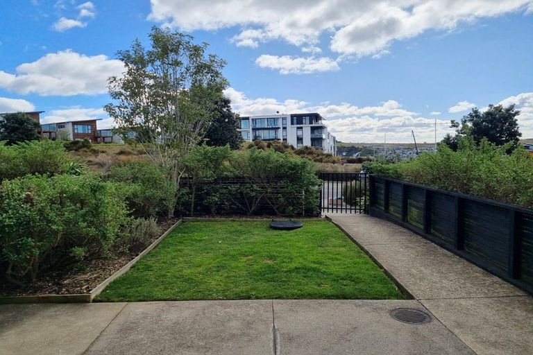 Photo of property in 61 Caldera Drive, Long Bay, Auckland, 0630