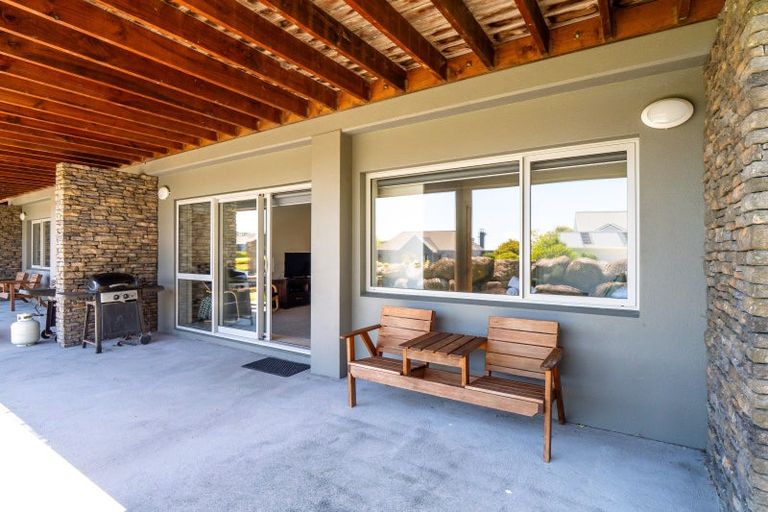 Photo of property in 14 Gould Street, Russell, 0202