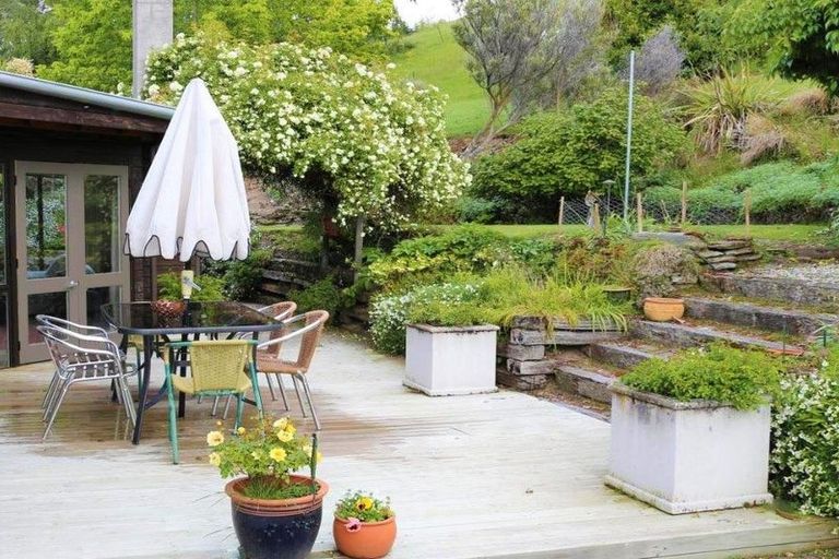 Photo of property in 58 Mountain View Road, Dalefield, Queenstown, 9371