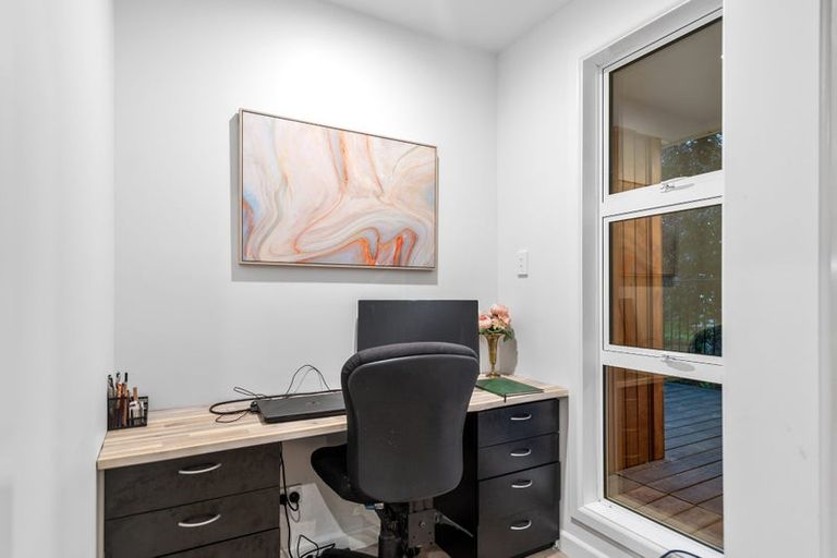 Photo of property in 71 North Parade, Richmond, Christchurch, 8013