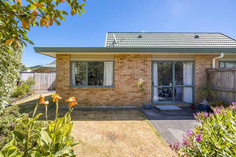 Photo of property in Brookvale Village, 8/17 Redwood Close, Paraparaumu, 5032