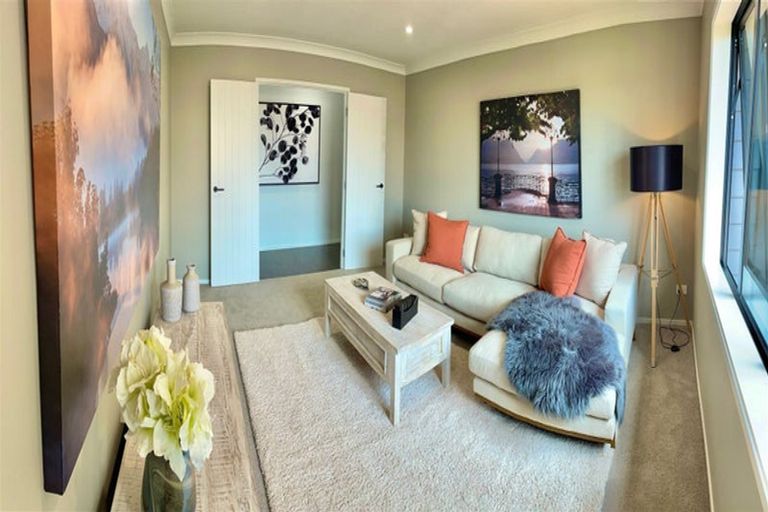 Photo of property in 6 Kerr Crescent, Patumahoe, 2679