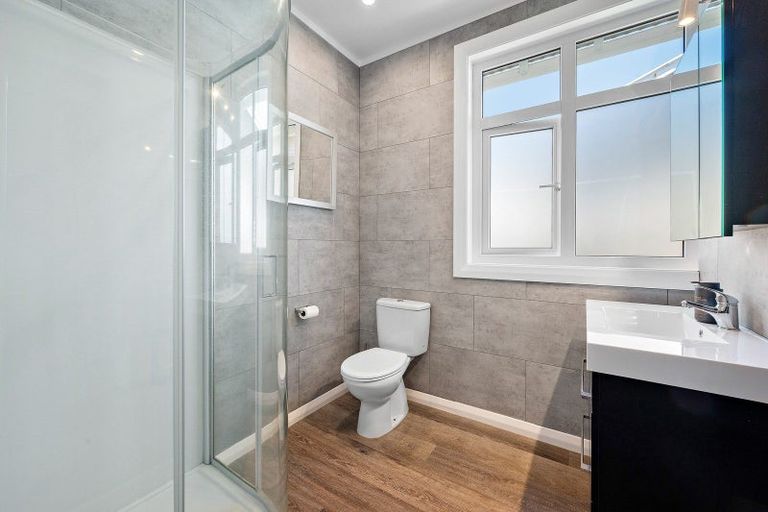 Photo of property in 20 Raumati Terrace, Khandallah, Wellington, 6035