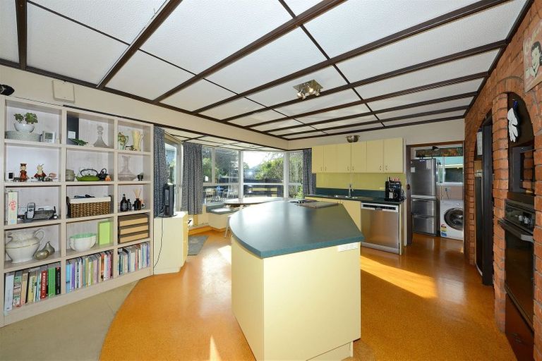 Photo of property in 20 Sandringham Place, Bryndwr, Christchurch, 8053