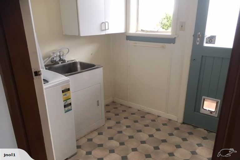 Photo of property in 98 Preston Crescent, Belleknowes, Dunedin, 9011