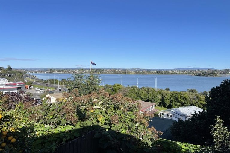 Photo of property in 7/14 Williams Street, Tauranga, 3110