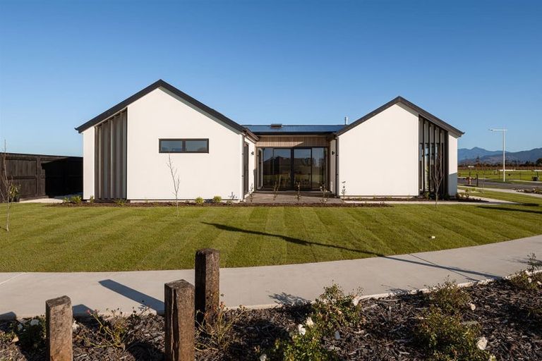 Photo of property in 111 Oakley Avenue, Springlands, Blenheim, 7201