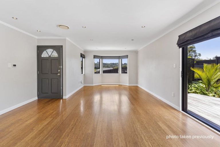 Photo of property in 42 Anne Mclean Drive, Bayview, Auckland, 0629