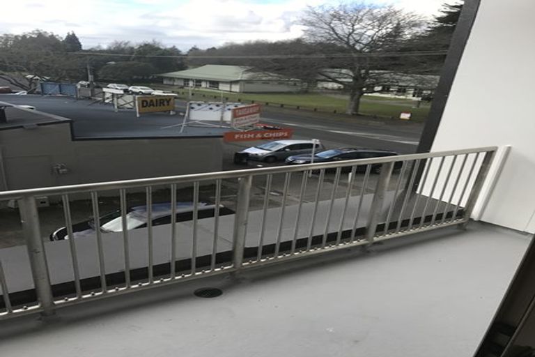 Photo of property in 2 Greensboro Street, Hamilton East, Hamilton, 3216