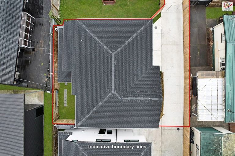 Photo of property in 11 Mcinnes Road, Weymouth, Auckland, 2103