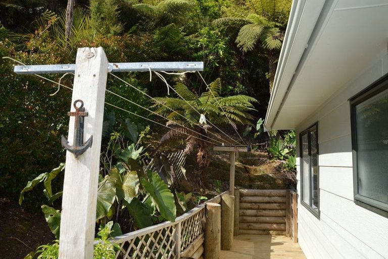 Photo of property in 21 Kings Road, Paihia, 0200