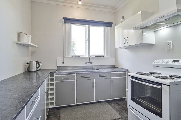 Photo of property in 102a Maddison Street, Akina, Hastings, 4122