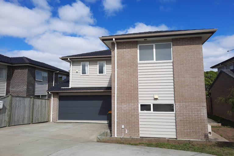 Photo of property in 18 Pikao Place, East Tamaki, Auckland, 2016