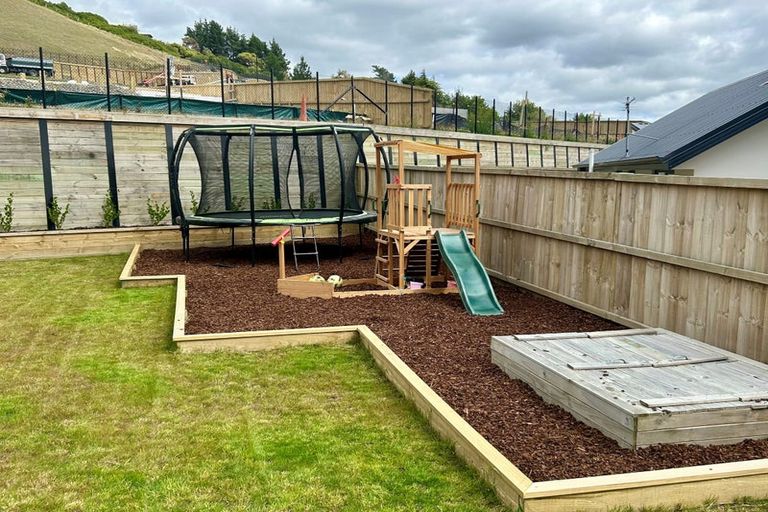 Photo of property in 8 Emeline Chapman Drive, Cracroft, Christchurch, 8022