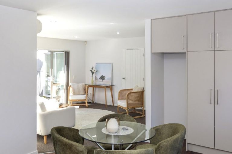 Photo of property in 17 Bolton Avenue, Spreydon, Christchurch, 8024