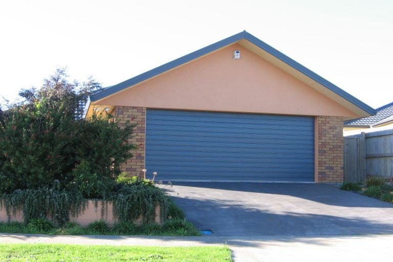 Photo of property in 11 Virginia Grove, Milson, Palmerston North, 4414
