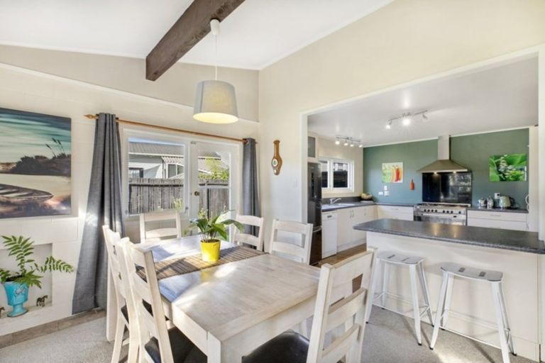 Photo of property in 74 Burwood Road, Matamata, 3400