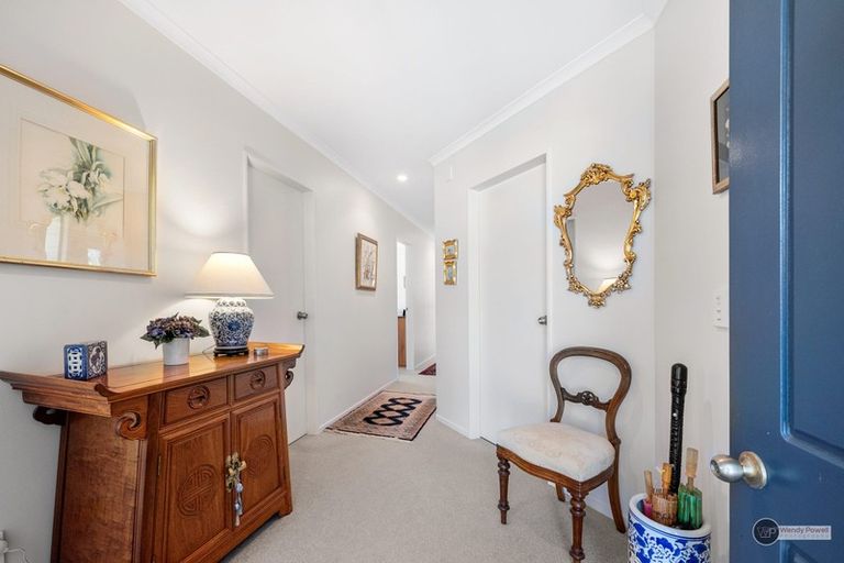 Photo of property in 134b Stokes Valley Road, Stokes Valley, Lower Hutt, 5019