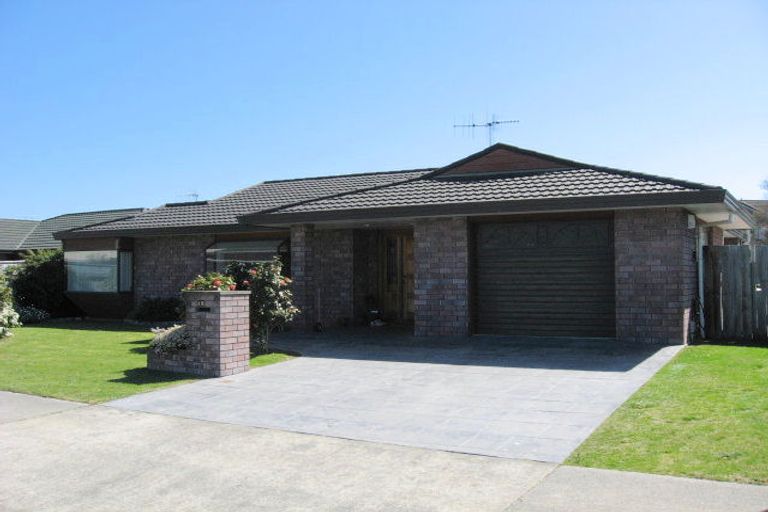 Photo of property in 15 Hadleigh Court, Paraparaumu, 5032