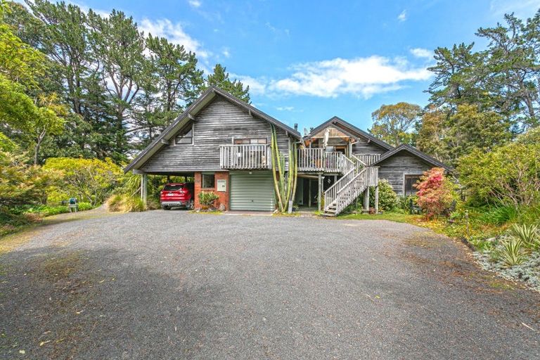 Photo of property in 445 Preeces Point Road, Preece Point, Coromandel, 3506