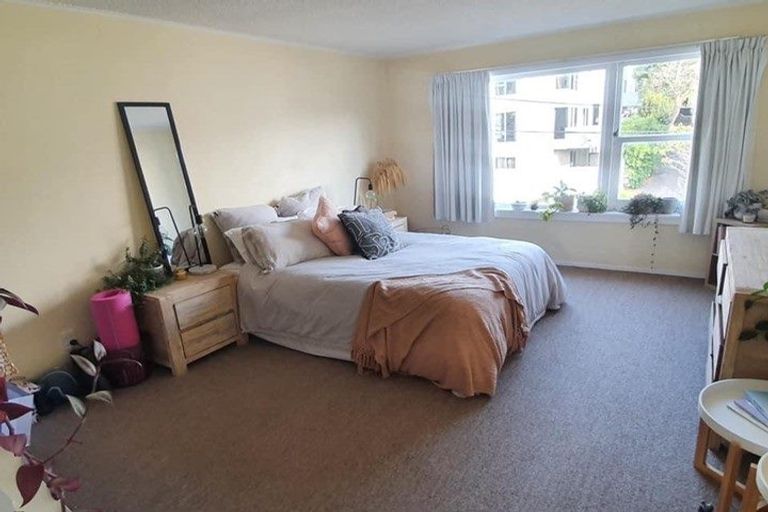 Photo of property in 73 Ellice Street, Mount Victoria, Wellington, 6011