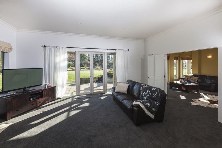 Photo of property in 180 Flaxton Road, Rangiora, 7691
