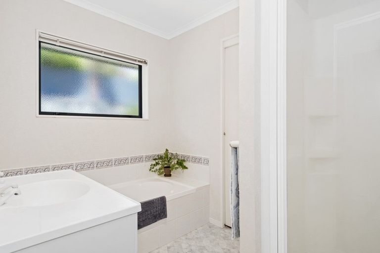 Photo of property in 93 Sterling Gate Drive, Bethlehem, Tauranga, 3110