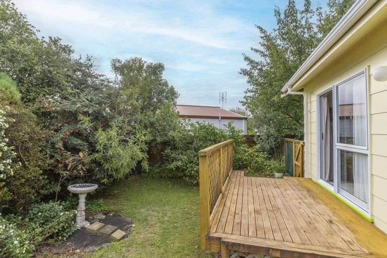 Photo of property in 7b Rosewood Place, Paraparaumu, 5032