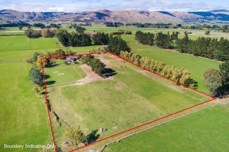 Photo of property in 89 Camp Road, Linton, Palmerston North, 4472