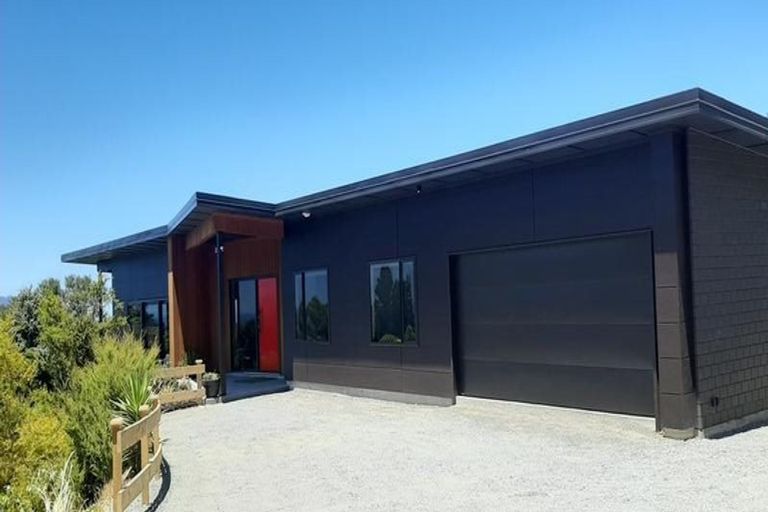 Photo of property in 840 Owhiwa Road, Parua Bay, Onerahi, 0192