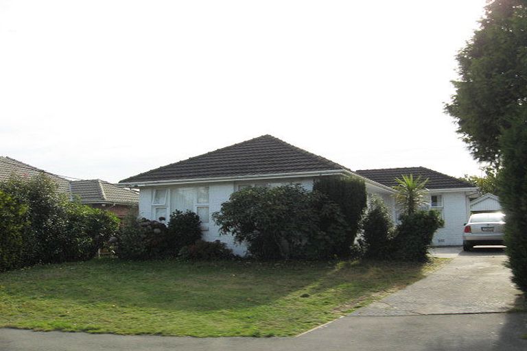 Photo of property in 42 Greenhurst Street, Sockburn, Christchurch, 8042