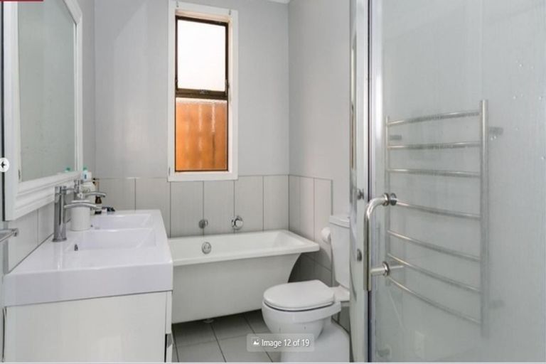 Photo of property in 61 Milton Road, Bluff Hill, Napier, 4110