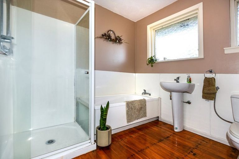 Photo of property in 15 Woodlands Place, Aranui, Christchurch, 8061