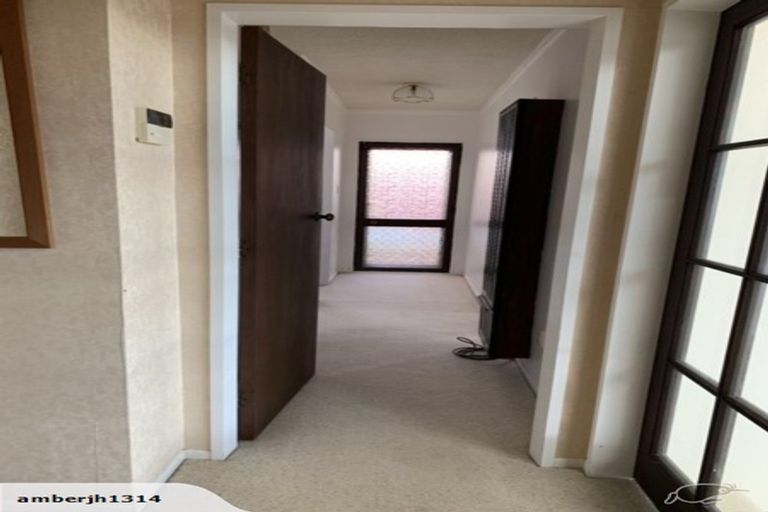 Photo of property in 16 Matuhi Street, Tirohanga, Lower Hutt, 5010