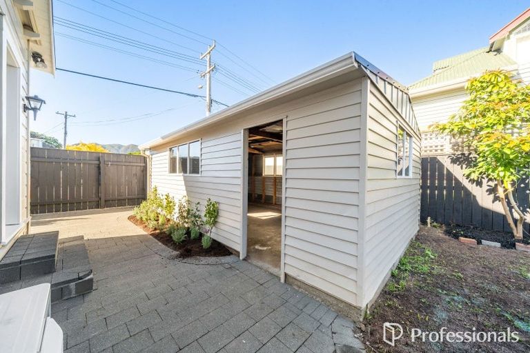 Photo of property in 120 Knights Road, Hutt Central, Lower Hutt, 5010
