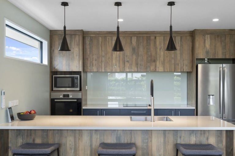 Photo of property in 5 Dennis Lane, Halswell, Christchurch, 8025