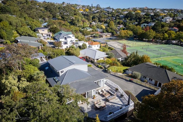 Photo of property in 19a Crichton Terrace, Cashmere, Christchurch, 8022